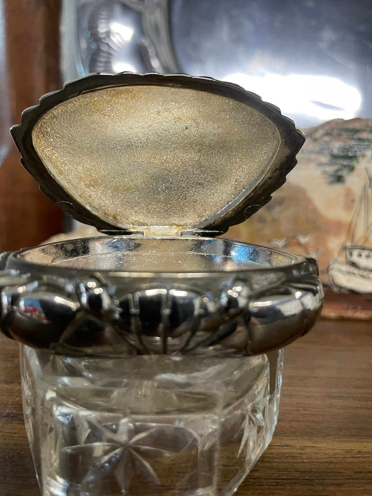 Vintage Pewter Crab Snuff Box