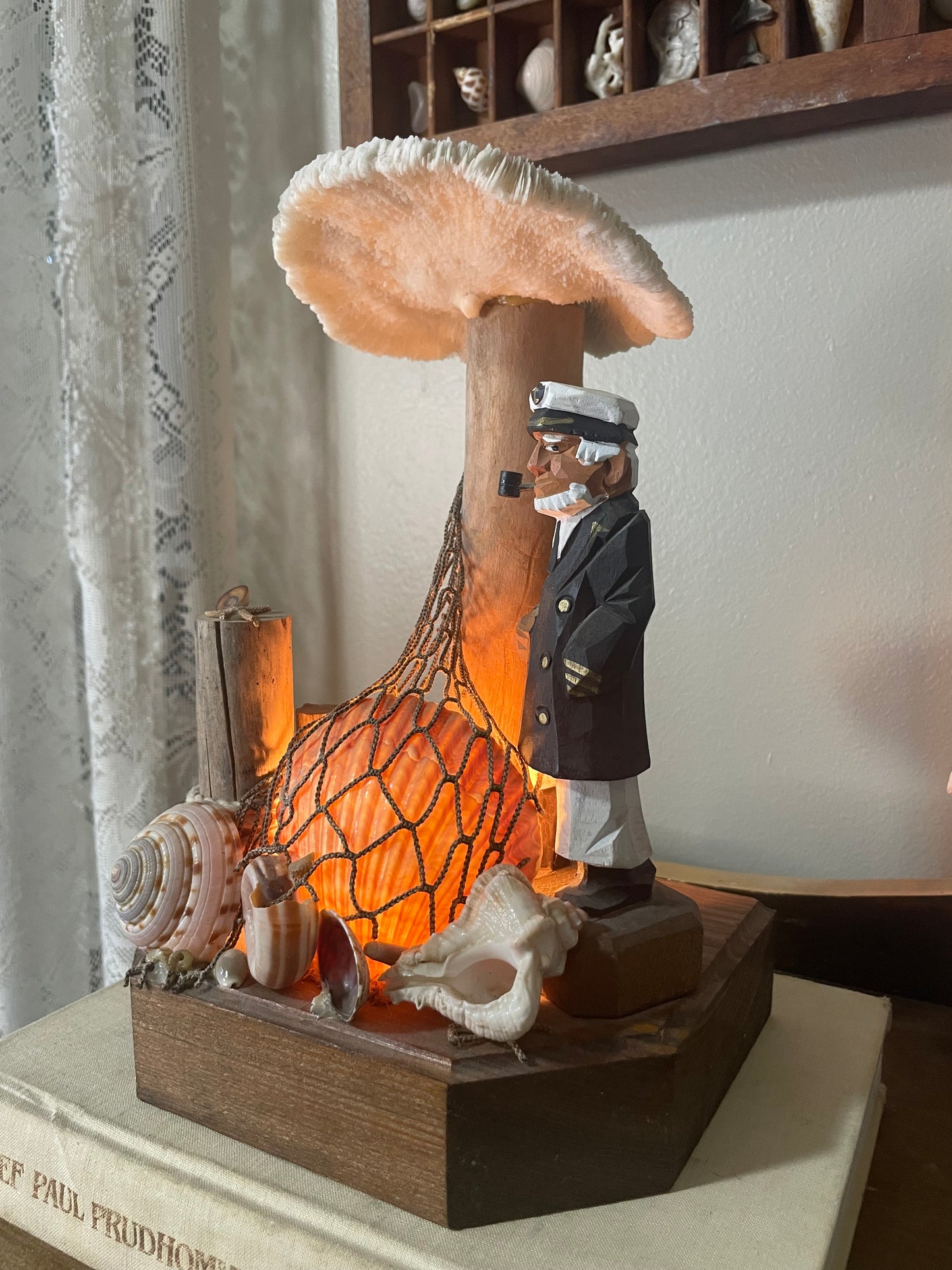 Mushroom Coral and Captain Shell Lamp